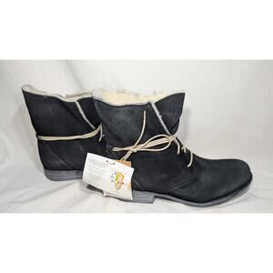 Eric Michael Sofia Wool Waterproof Black Suede Ankle Boots EUR 39 Sz 8.5 to 9
